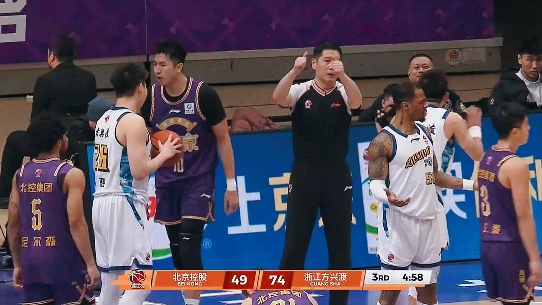 熊猫体育-23分惨败！下课声响彻主场，浙江广厦仅用2节，央视叹言：寒冬